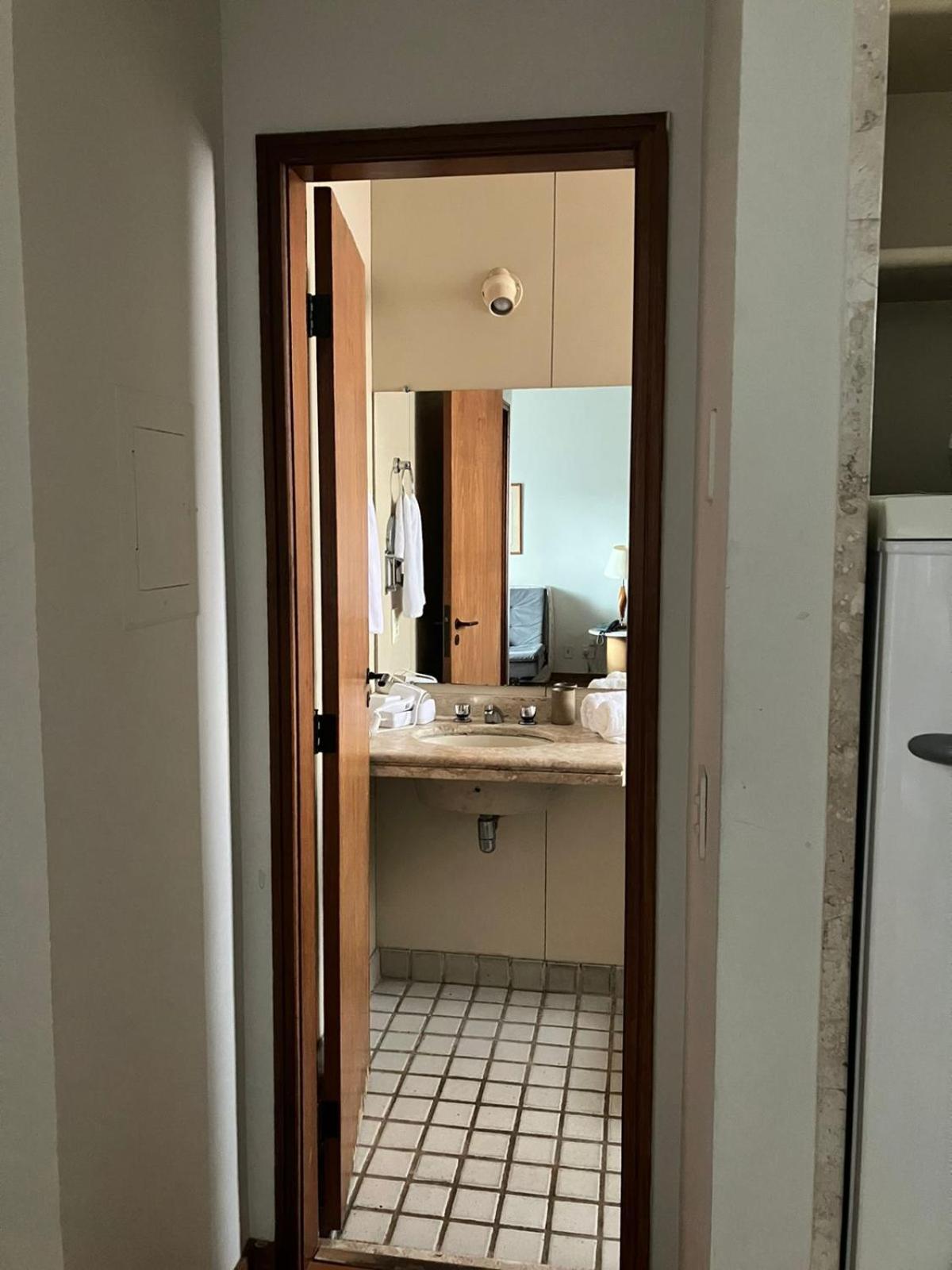 Apart Hotel Volpi 101 - Conforto & Comodidade ベロ・オリゾンテ エクステリア 写真